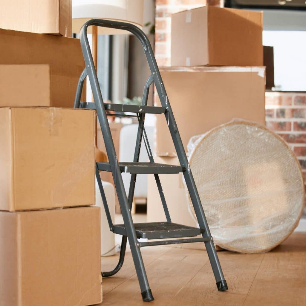 Garde-meubles et self-stockage : pourquoi y recourir lors d’un déménagement ?