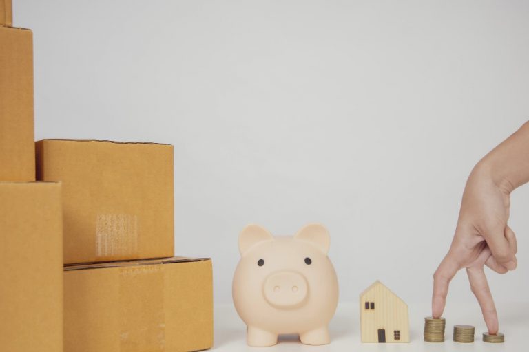 Combien coûte un déménagement ? Les critères essentiels qui influencent le prix